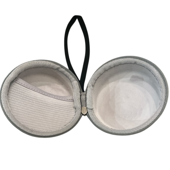 New Mchoi Hard Portable White Noise Sound Machine Black Case with Wristlet - Picture 3 of 8